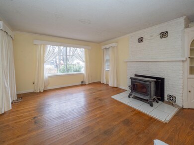 4737 O Park-104