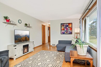 9106 Dupont Ave S, Bloomington, MN 55420 - photo 6