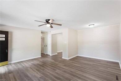 107 Hermitage Rd, Newport News, VA 23606 - photo 5