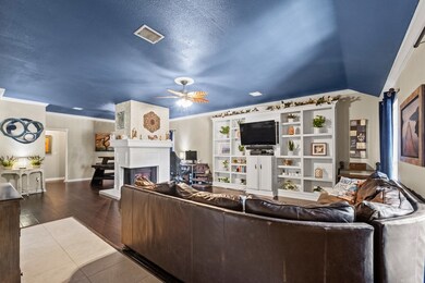 5207 Spring Circle Dr, Pearland, TX 77584 - photo 5