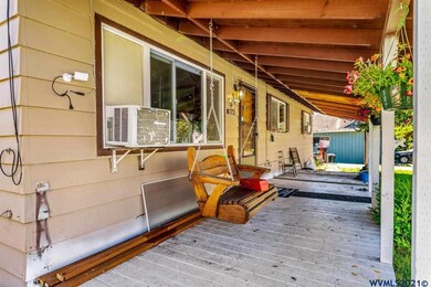 11268 Grove St SE, Mehama, OR 97384 - photo 4