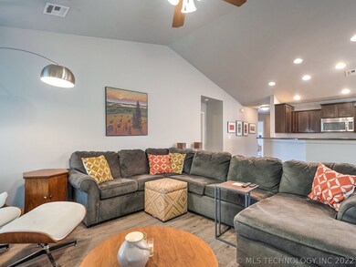 9214 S 256th East Ave, Broken Arrow, OK 74014 - photo 7