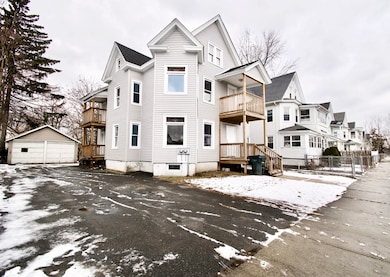 72 Malden St, Springfield, MA 01108 - photo 2