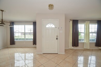 7907 Brook Trail Cir, Houston, TX 77040 - photo 5