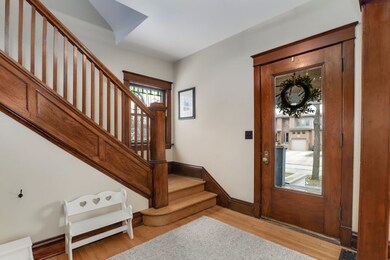 294 N Larch Ave, Elmhurst, IL 60126 - photo 6