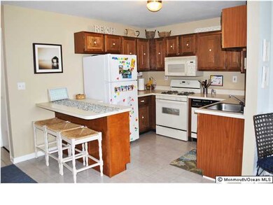 113 Lareine Ave unit 205, Bradley Beach, NJ 07720 - photo 3