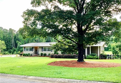 2314 Mirror Lake Dr, Fayetteville, NC 28303 - photo 2