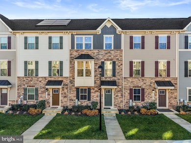 149 Lyons Creek Dr, Laurel, MD 20708 - photo 2