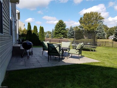 154 Stonepointe Dr, Berea, OH 44017 - photo 3