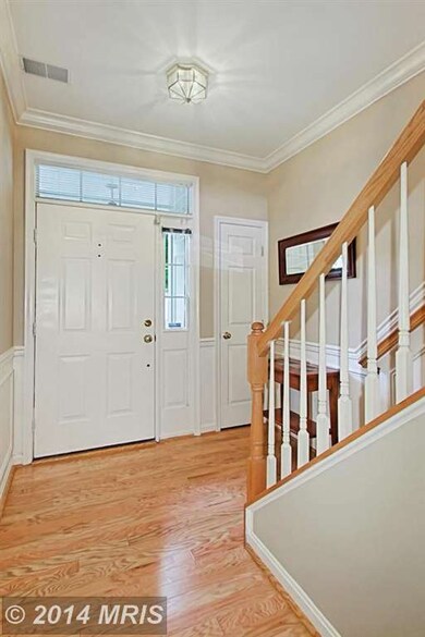 21492 Rusty Blackhaw Square, Sterling, VA 20164 - photo 2