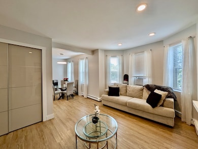 390 Riverway unit 15, Boston, MA 02115 - photo 6