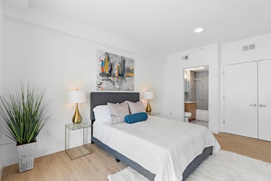 231 Hackensack Plank Rd unit 208, Weehawken, NJ 07086 - photo 3