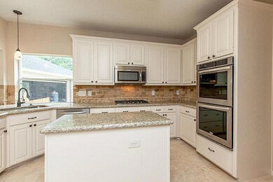 907 Middlecreek St, Friendswood, TX 77546 - photo 5