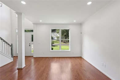 You'll be the envy of the town in this welcoming home sweet home.