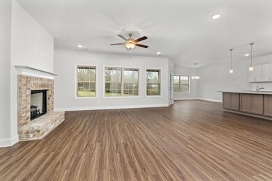 2131 Dustin Dr, Cullman, AL 35058 - photo 5