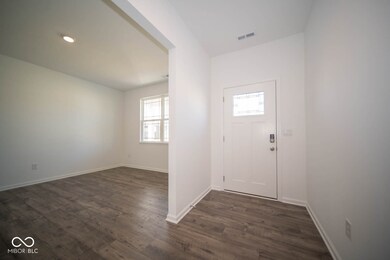 121 Hobbs Dr, Whiteland, IN 46184 - photo 5