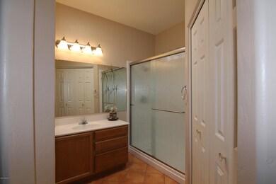 Master Bath 1269 W Crystalline Way