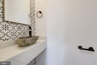 29 Longfellow St NW, Washington, DC 20011 - photo 5