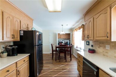 624 Stockton St unit 624, Statesville, NC 28677 - photo 6