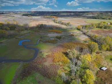 W2951 Monroe Rd, Oconomowoc, WI 53066 - photo 6