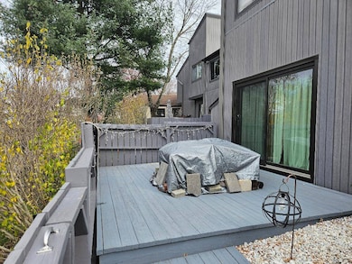 2605 Fox Ln, Poughkeepsie, NY 12603 - photo 6