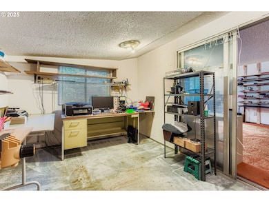 4201 Childs Rd, Lake Oswego, OR 97034 - photo 7