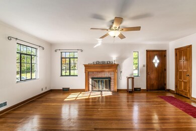 3746 Granden Rd, Columbus, OH 43214 - photo 4