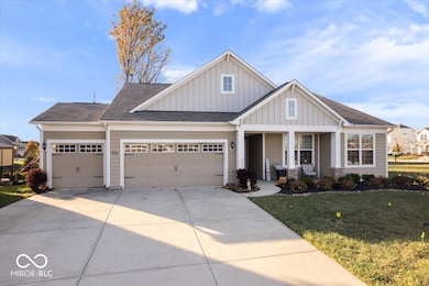 15311 Forest Glade Dr, Fishers, IN 46037 - photo 2