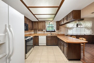 All appliances included