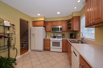 9230 Cottage Grove Place, Highland, IN 46322 - photo 5