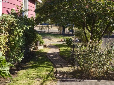 115 Whalen Loop Rd, Woodland, WA 98674 - photo 5