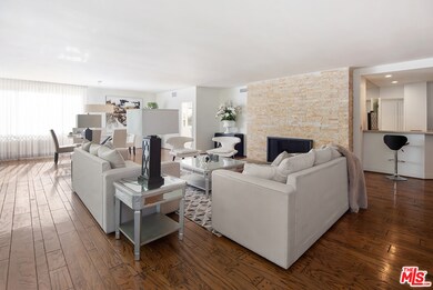 339 N Palm Dr unit 102, Beverly Hills, CA 90210 - photo 6