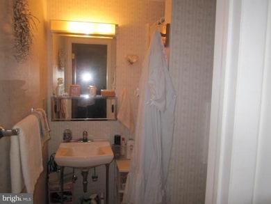 420 Camp Hill Rd, Berkeley Springs, WV 25411 - photo 7