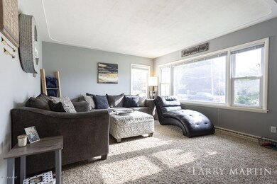 7560 Belvue Ln_2