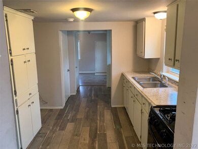517 N Birch Ave, Broken Arrow, OK 74012 - photo 3