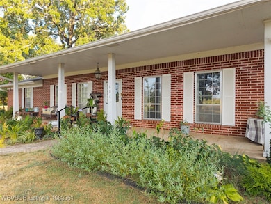 607 W Main St, Charleston, AR 72933 - photo 4