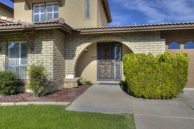 002_Front Entry