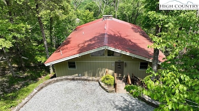 Drone view from Foxgrape Hollow parking