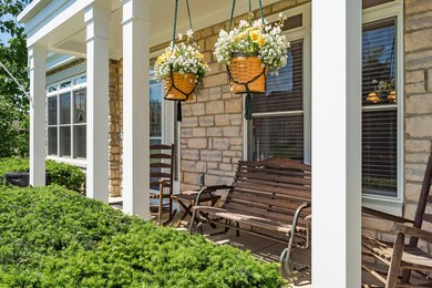 Stratshire Porch