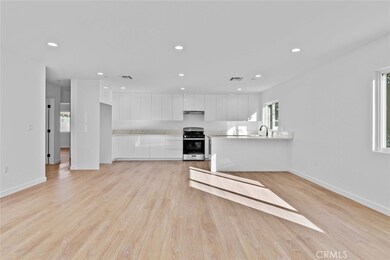 6842 Cedros Ave, Van Nuys, CA 91405 - photo 6