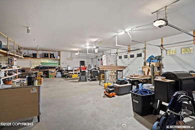 Garage 2