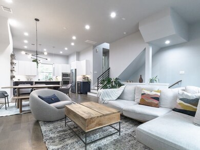 808 Fisher St unit H, Houston, TX 77018 - photo 2