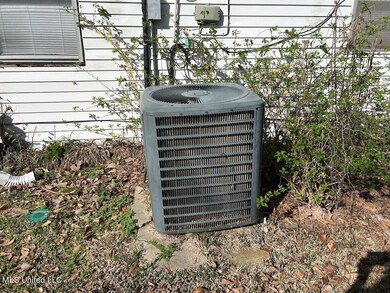 HVAC Outdoor Unit (Condenser)