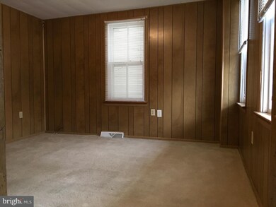 111 W B St, Brunswick, MD 21716 - photo 7