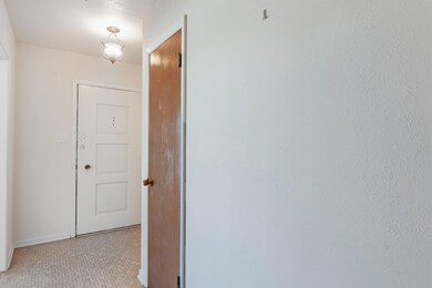 606 S Ridgeway Dr, Cleburne, TX 76033 - photo 6