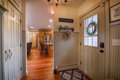 181 Bunker Hill Ave, Stratham, NH 03885 - photo 5