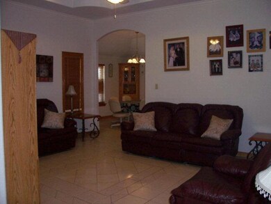 3618 Amando St, Edinburg, TX 78539 - photo 6