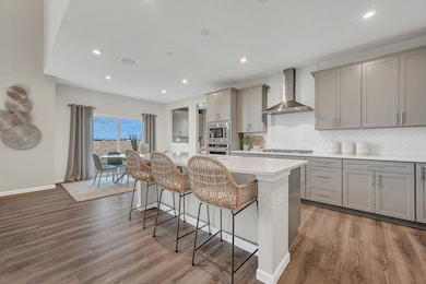 2547 Mallet Ct, Naperville, IL 60564 - photo 3