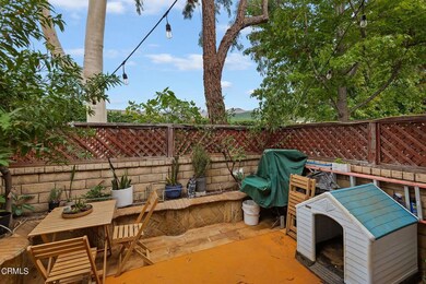 6-web-or-mls-06 - Patio