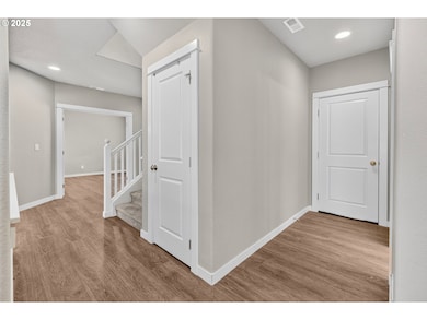 1375 Lorien Ln, Eugene, OR 97404 - photo 4